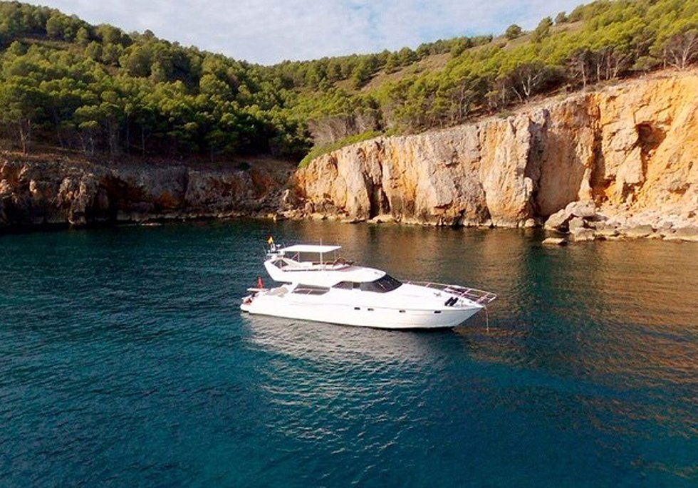 Private Yacht Excursions